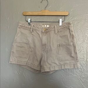 Kut from the Kloth Jane High Rise Women's Utility 4” Inseam Tan Shorts 8